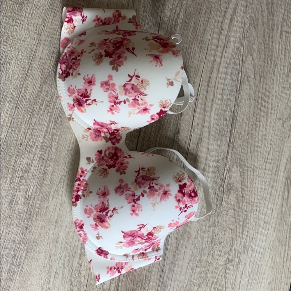 NWOT Laura Ashley Bra